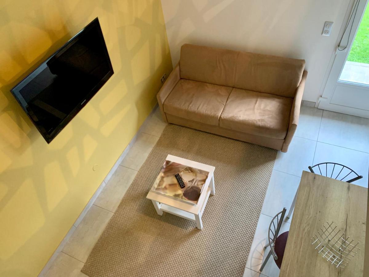 Studio A La Campagne & Jacuzzi Montcornet  Ngoại thất bức ảnh